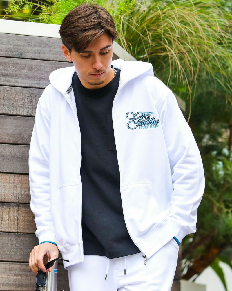 ホワイト：180cm/70kg(Lサイズ着用)