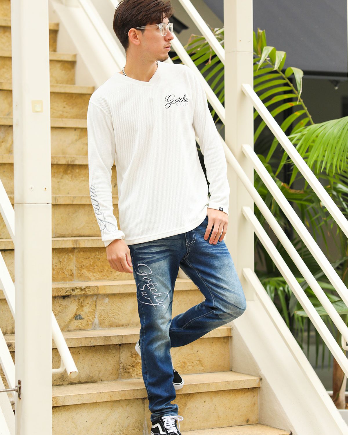 ホワイト：180cm/70kg(Lサイズ着用)