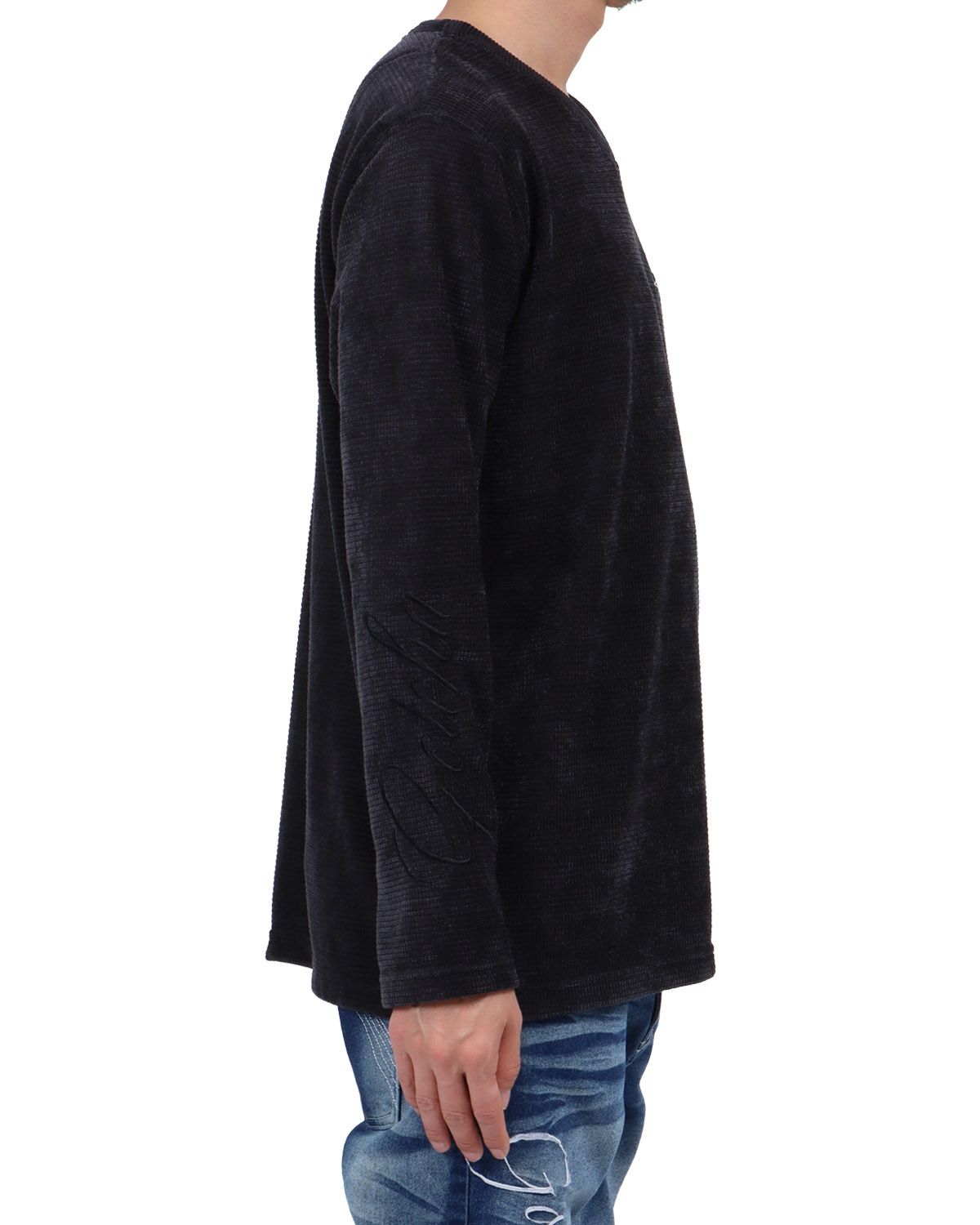 チャコール：174cm62kg(Lサイズ着用)