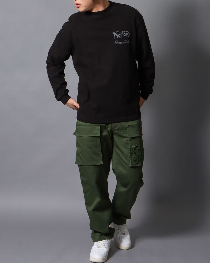 ブラック：178cm/75kg(Lサイズ着用）