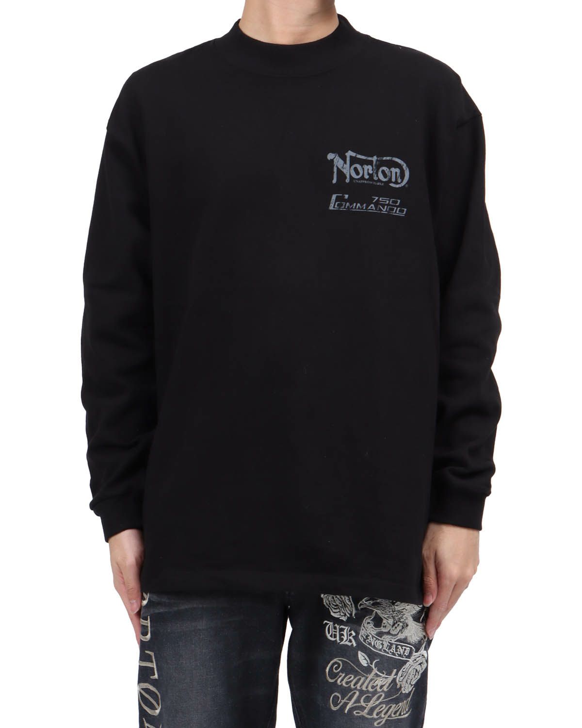 ブラック：173cm63kg(Lサイズ着用)