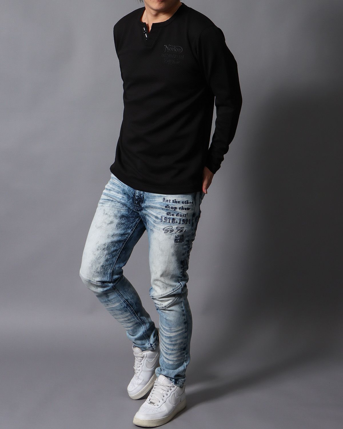 ブラック：178cm/75kg(Lサイズ着用）