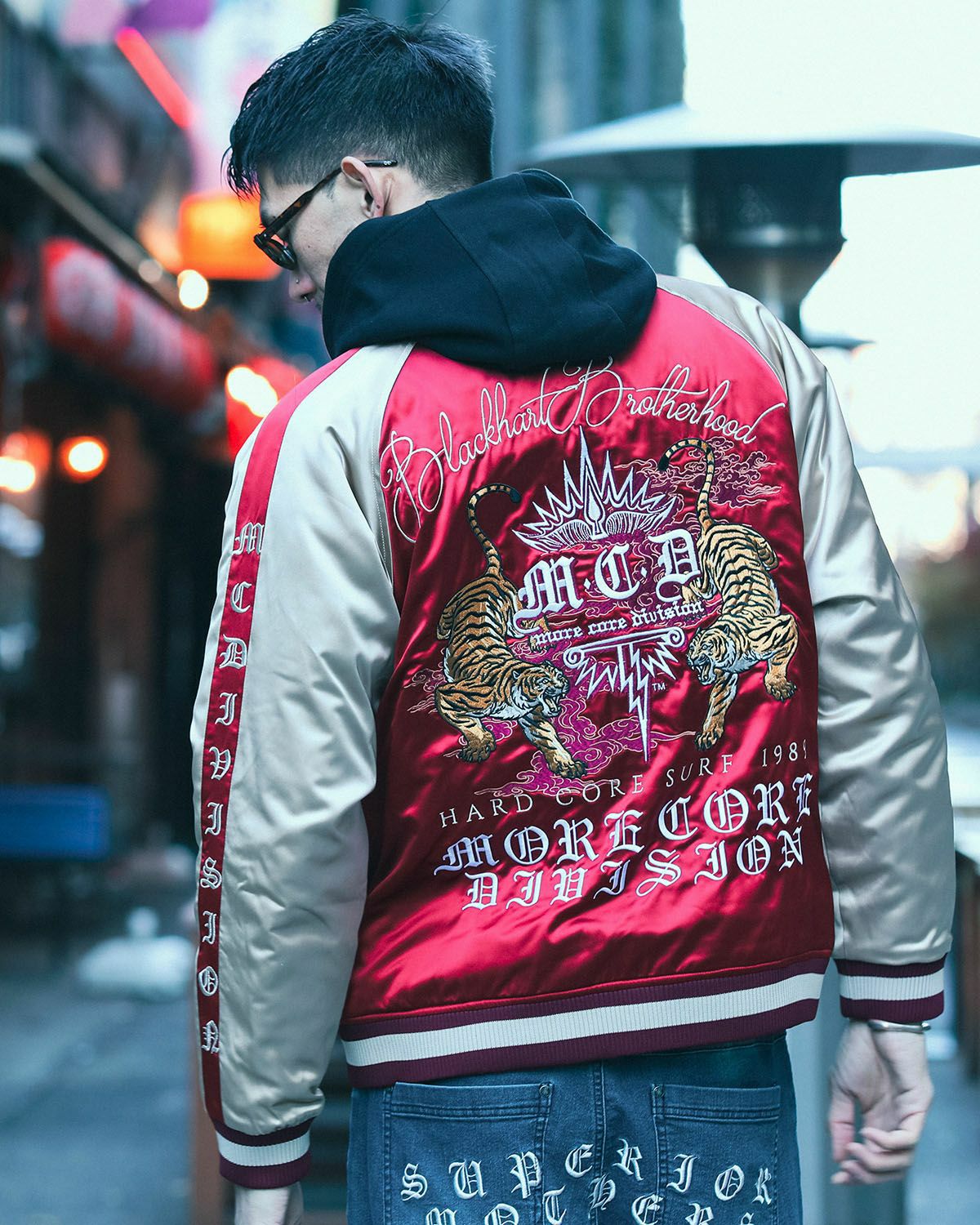 ワイン:183cm(XLサイズ着用)