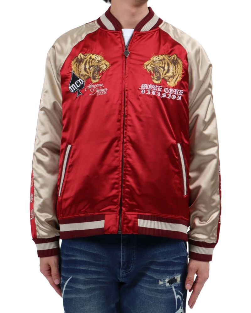 ワイン：174cm62kg(Lサイズ着用)