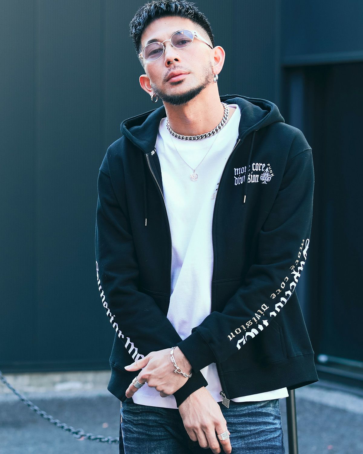 ブラック:183cm(Lサイズ着用)