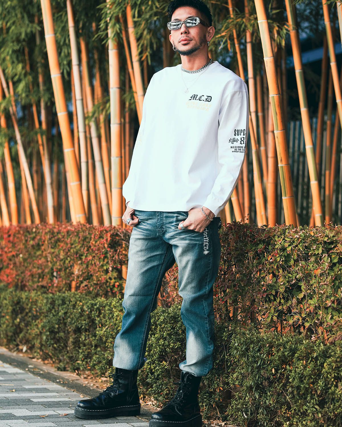 ホワイト:183cm(Lサイズ着用)