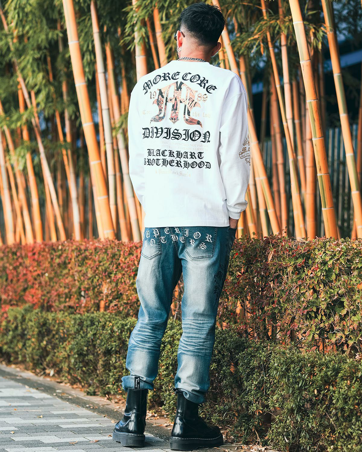 ホワイト:183cm(Lサイズ着用)