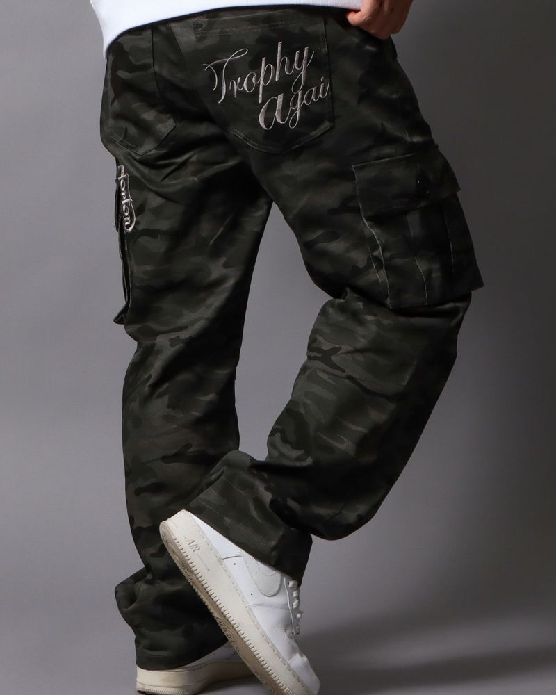 ブラック：178cm/75kg(Mサイズ着用)