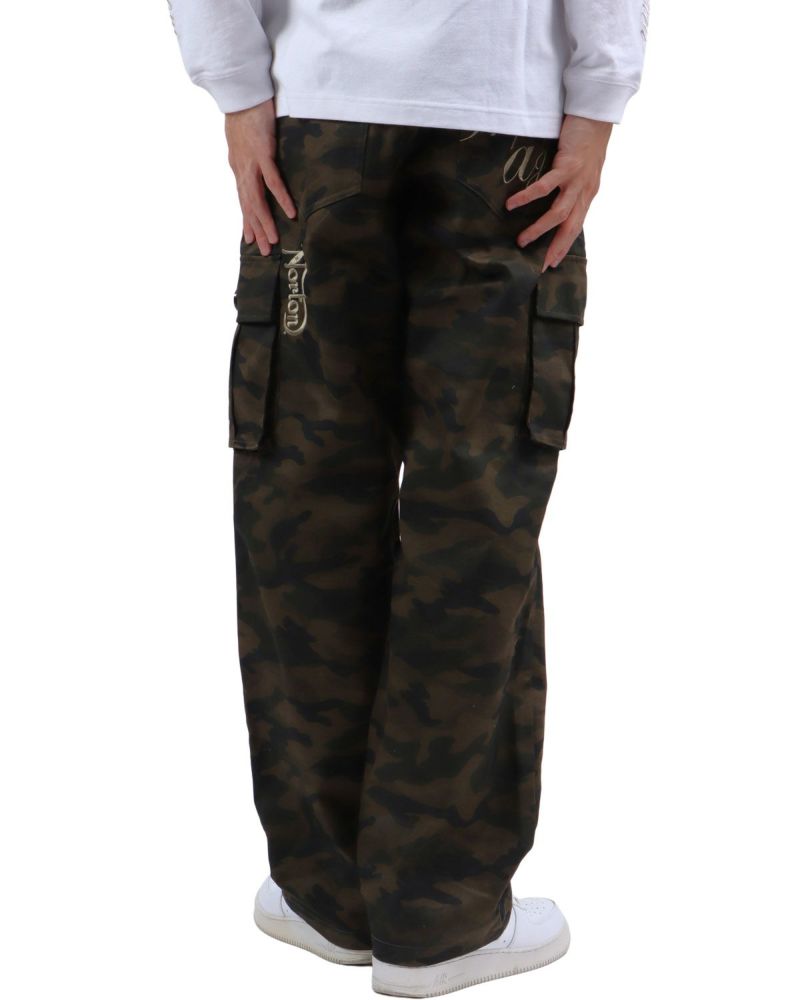 カーキ：183cm62kg(Lサイズ着用)