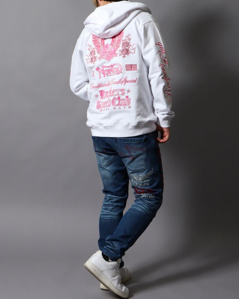 ホワイト：178cm/75kg(Lサイズ着用)