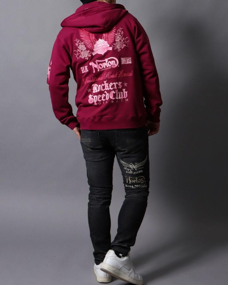 ワイン：178cm/75kg(Lサイズ着用)