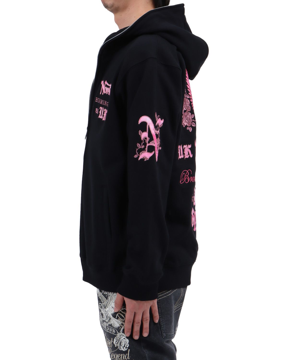 ブラック：174cm62kg(Lサイズ着用)