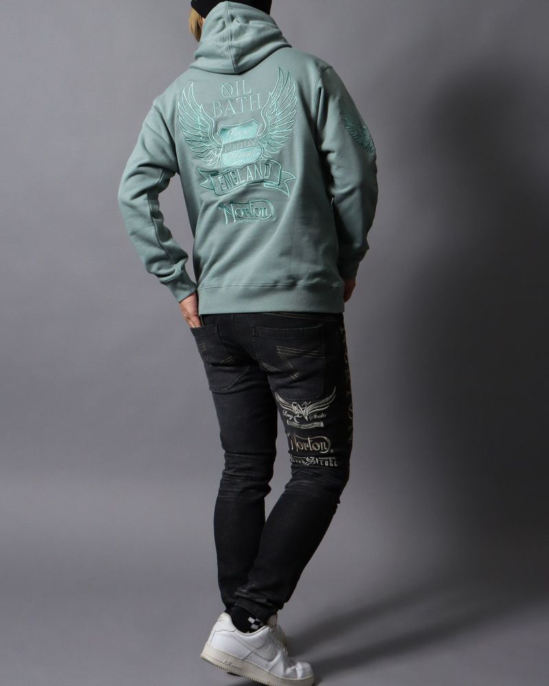 グリーングレー：178cm/75kg(Lサイズ着用)