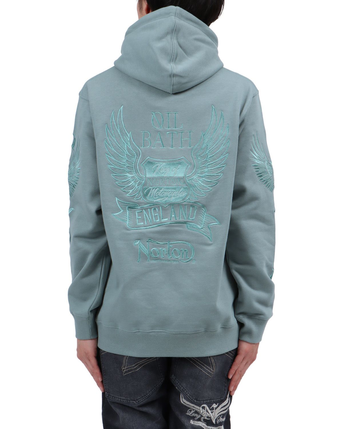 グリーングレー：174cm62kg(Lサイズ着用)