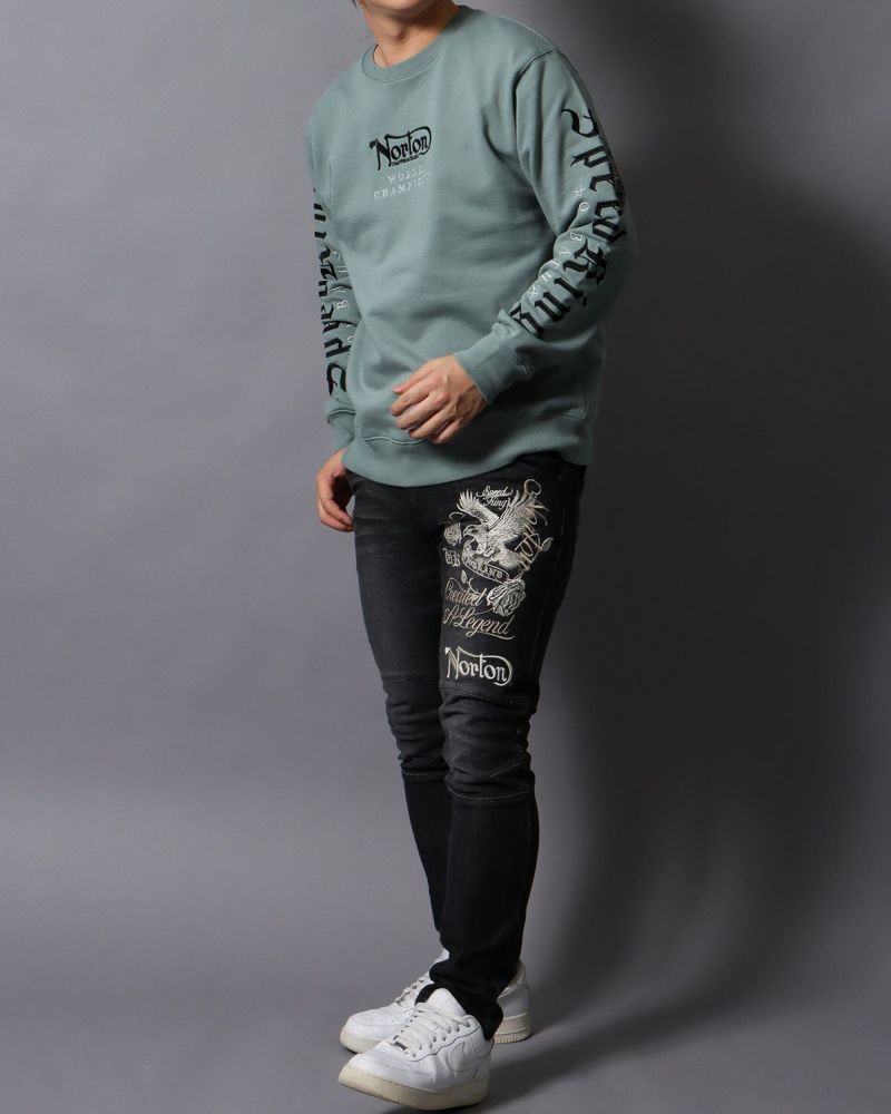 グリーングレー：178cm/75kg(Lサイズ着用)