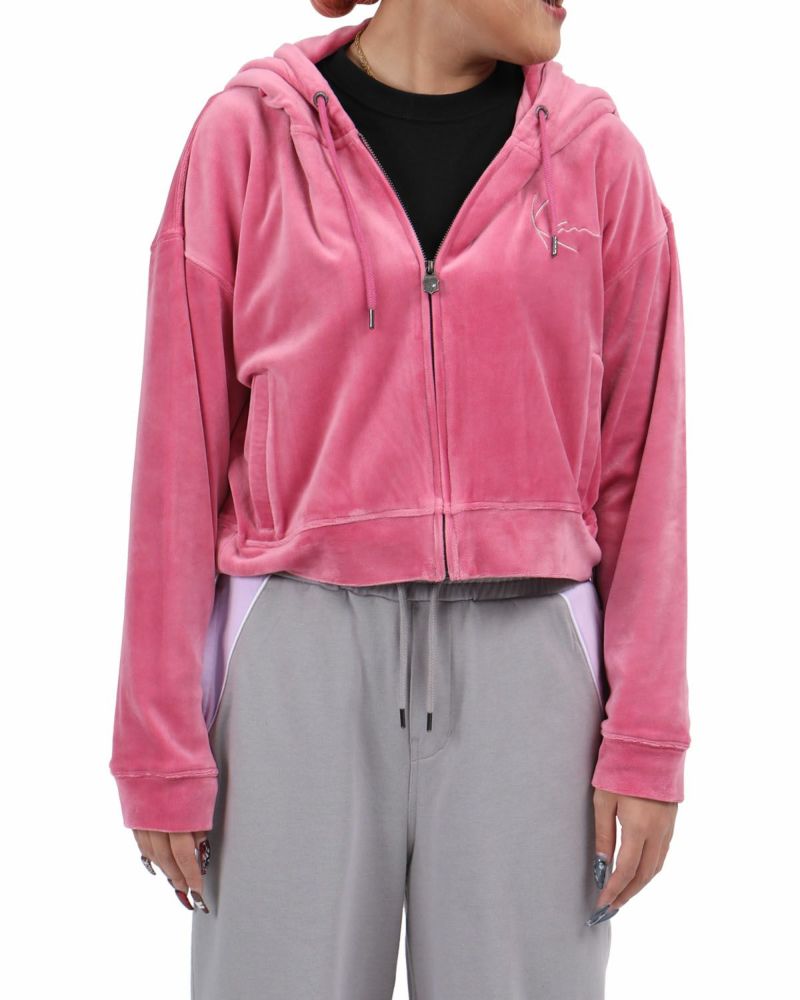 ピンク：167cm(Lサイズ着用)