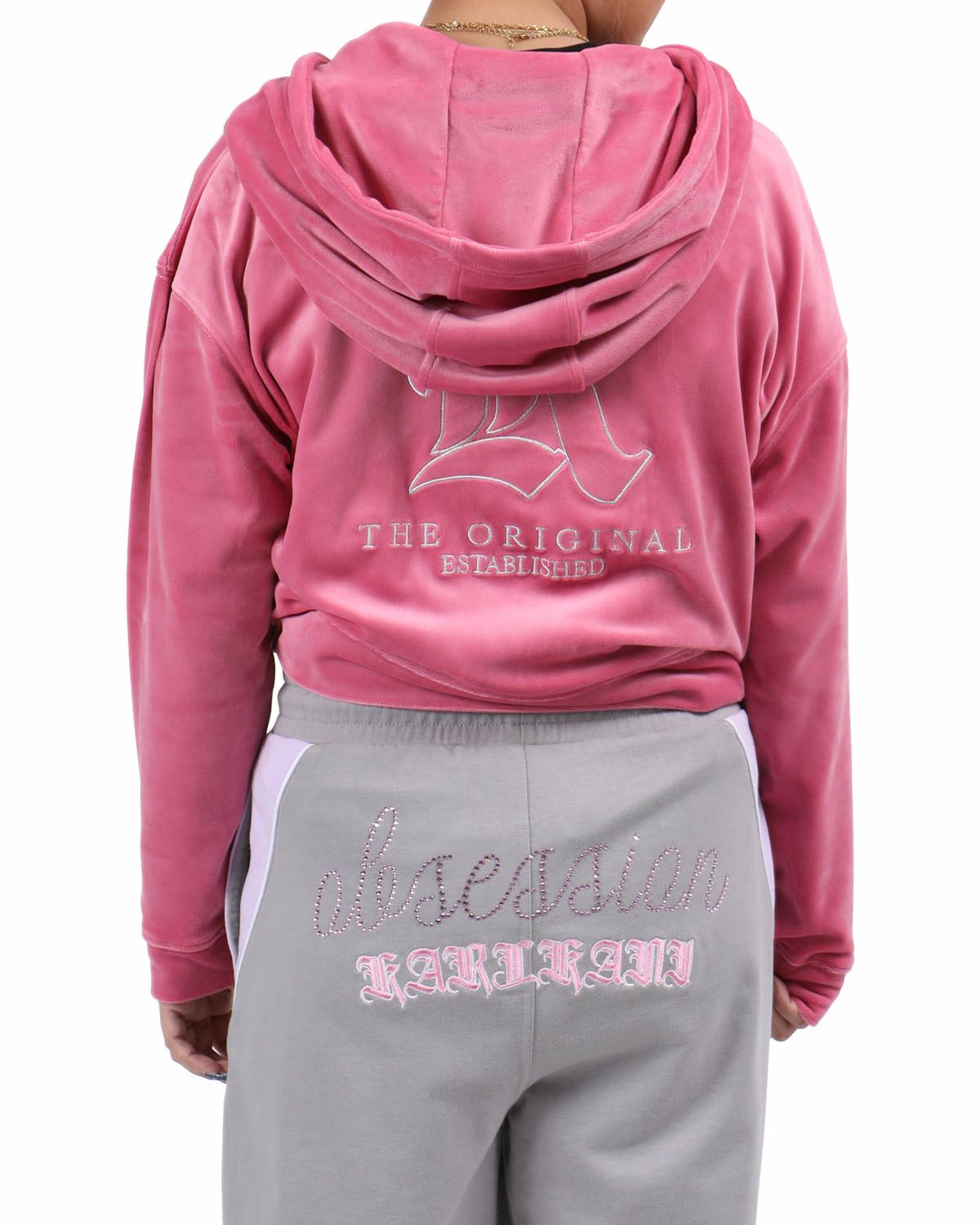 ピンク：167cm(Lサイズ着用)