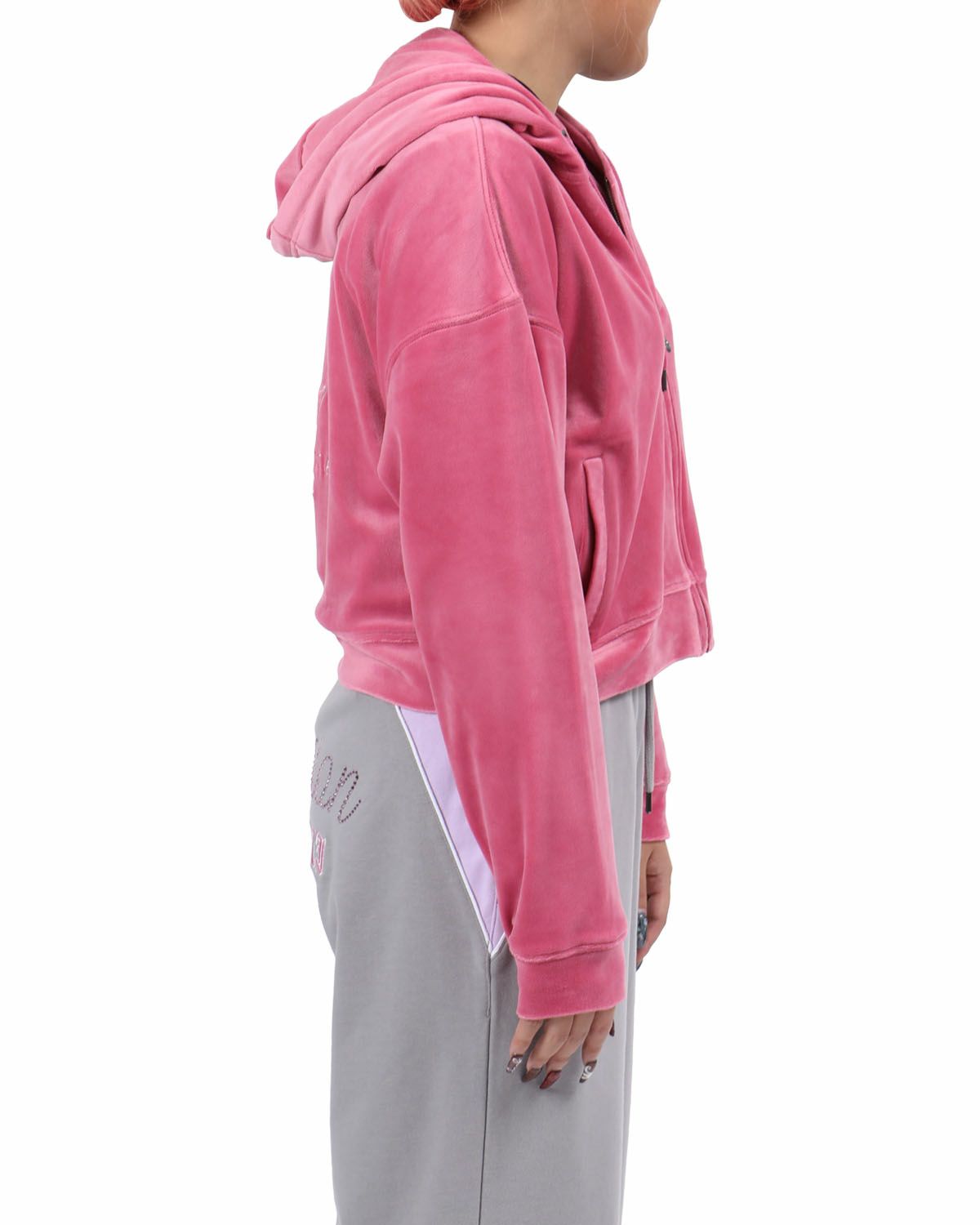 ピンク：167cm(Lサイズ着用)