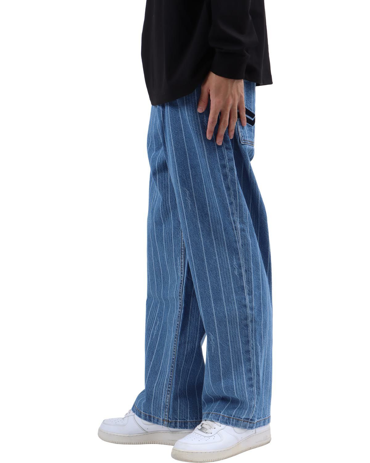 インディゴ：183cm62kg(Lサイズ着用)