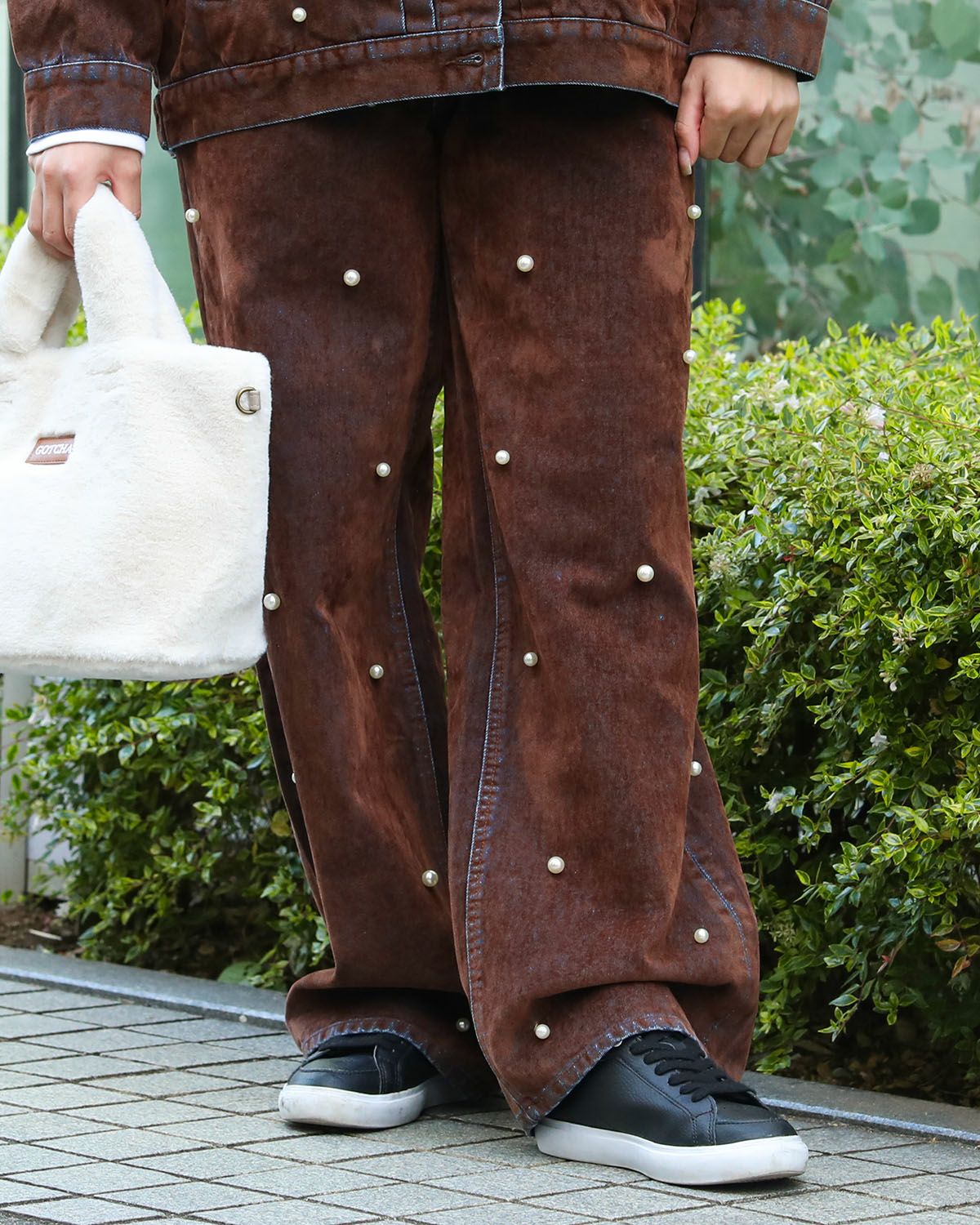 ブラウン：157cm(Lサイズ着用)