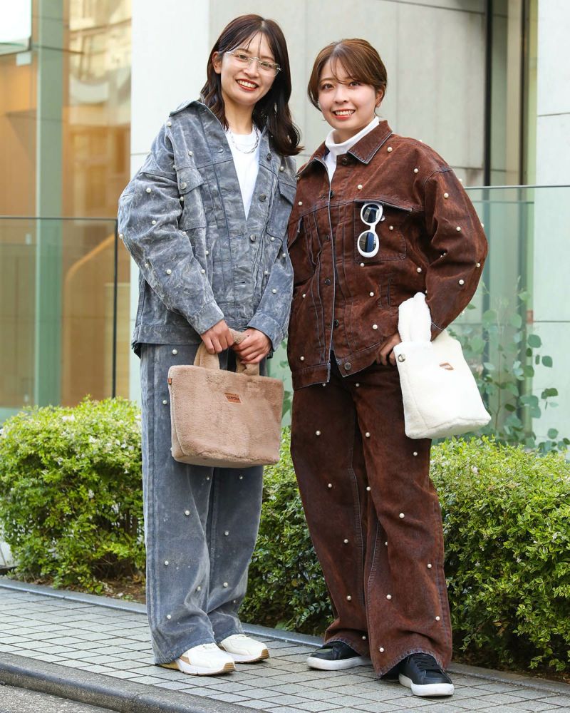 左：161cm(Mサイズ着用)、右：157cm(Mサイズ着用)