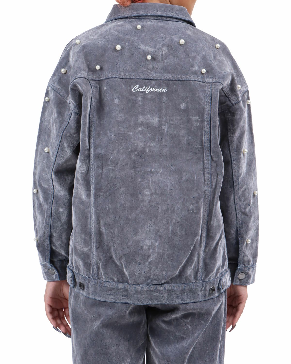 グレー：167cm(Lサイズ着用)