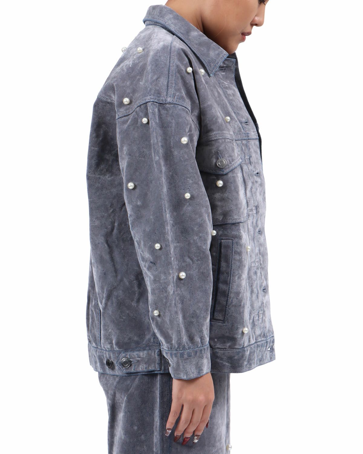 グレー：167cm(Lサイズ着用)