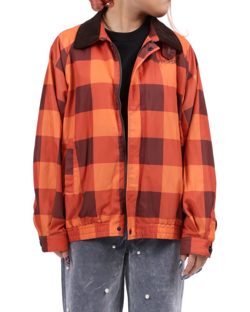 オレンジ：167cm(Lサイズ着用)