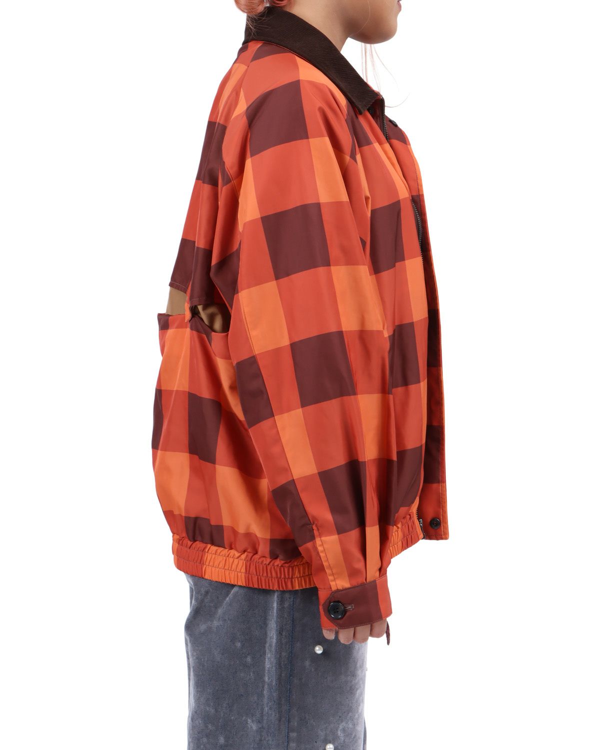 オレンジ：167cm(Lサイズ着用)