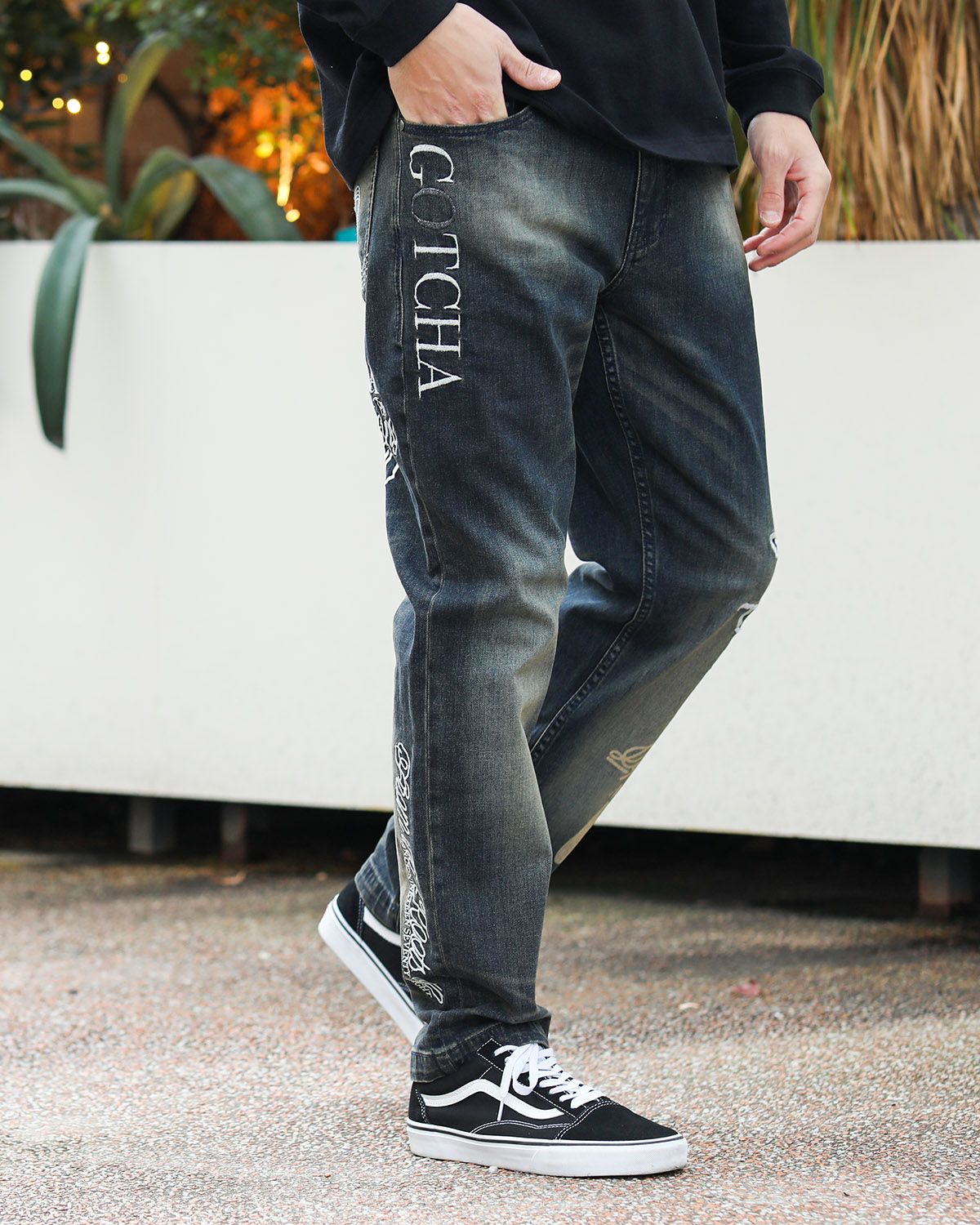 インディゴ：180cm/70kg(Lサイズ着用)