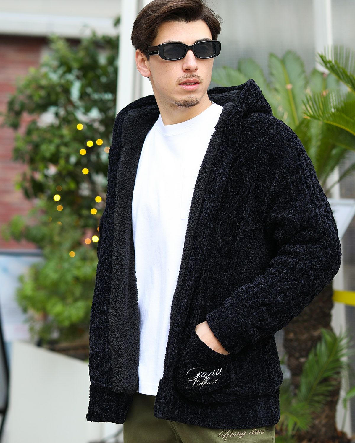 ブラック：180cm/70kg(Lサイズ着用)