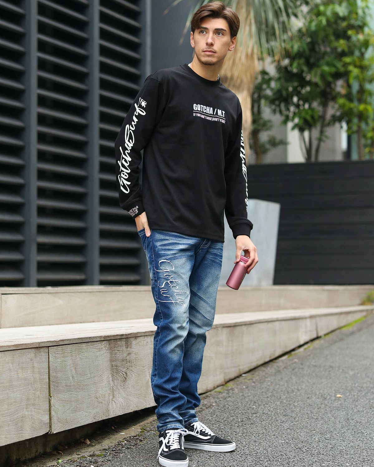 ブラック：180cm/70kg(Lサイズ着用)