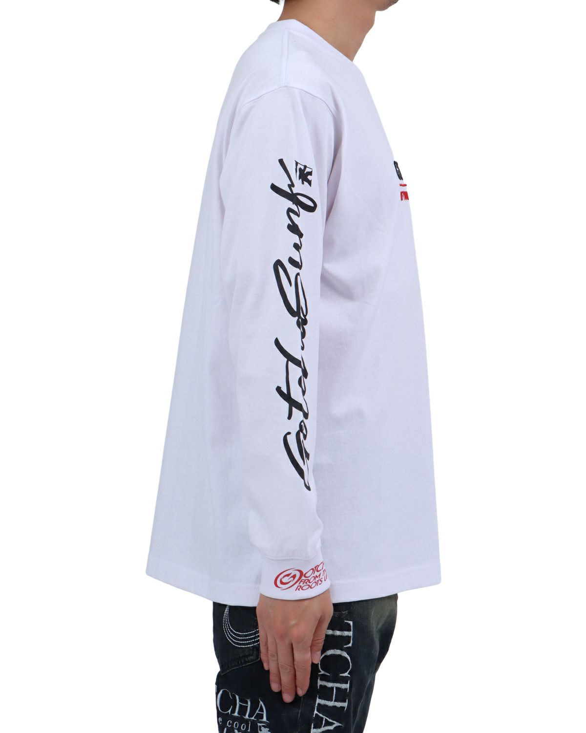 ホワイト：174cm62kg(Lサイズ着用)