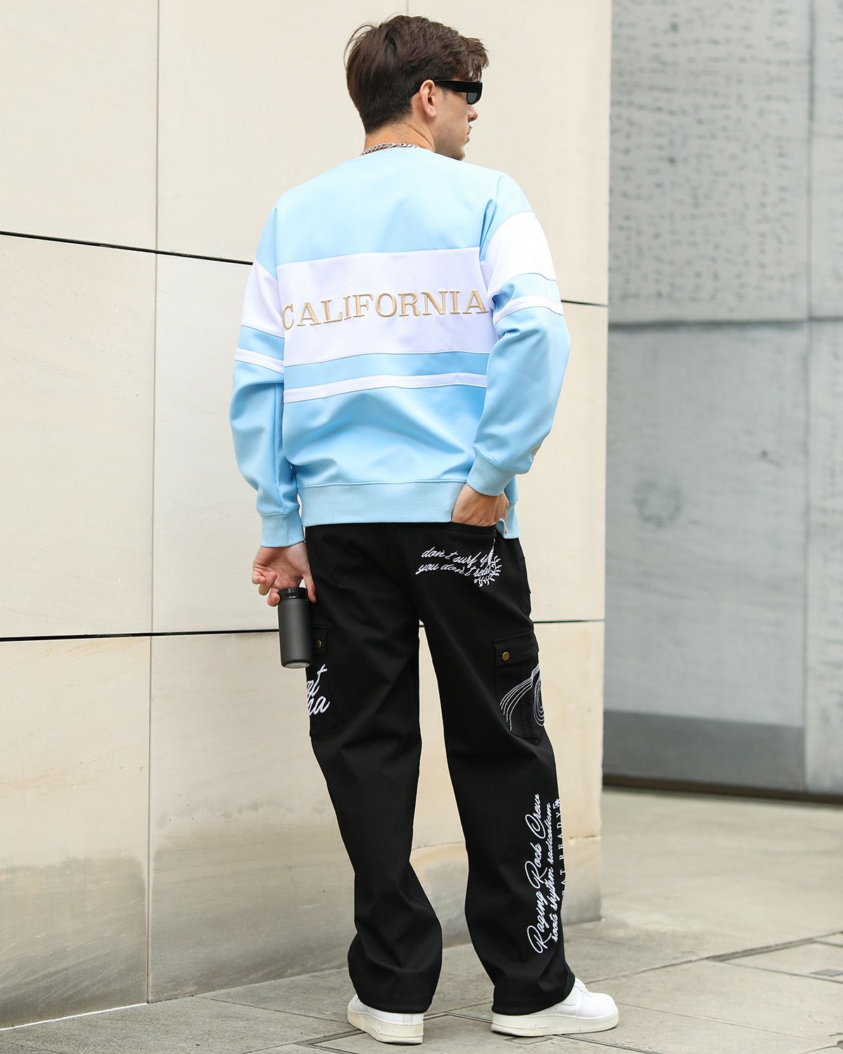 ブラック：180cm/70kg(Lサイズ着用)