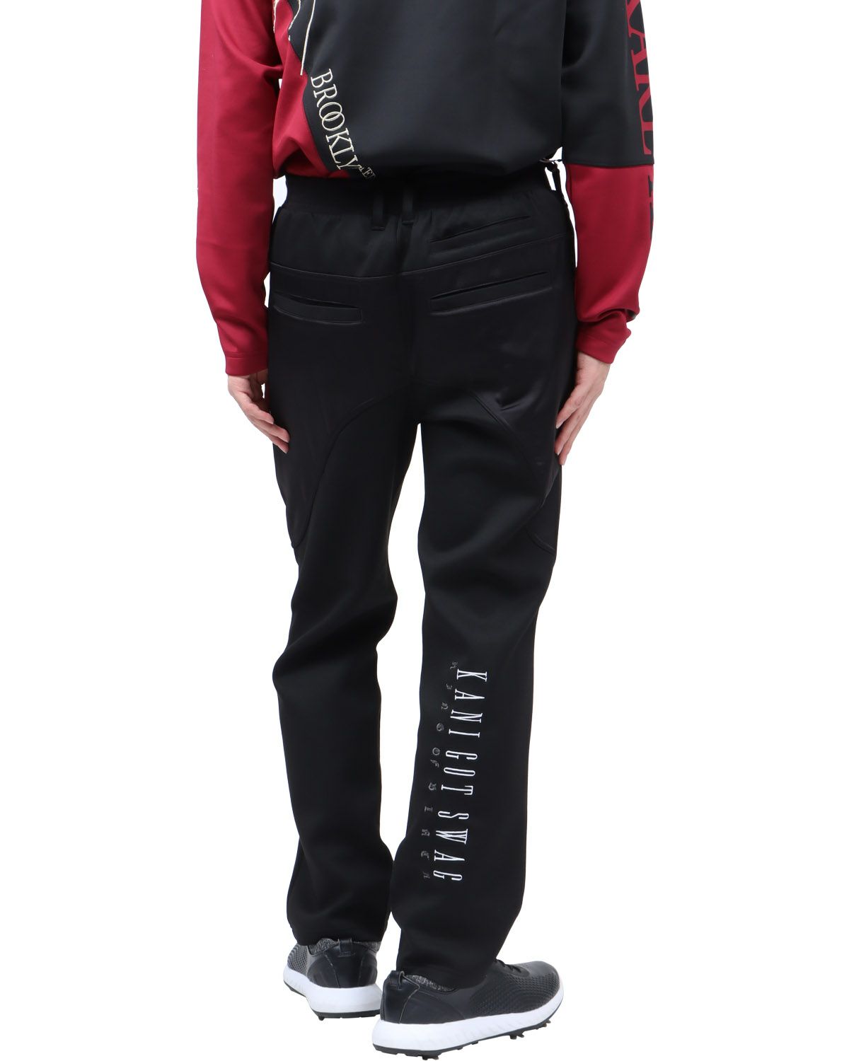 ホワイト：173cm63kg(Mサイズ着用)