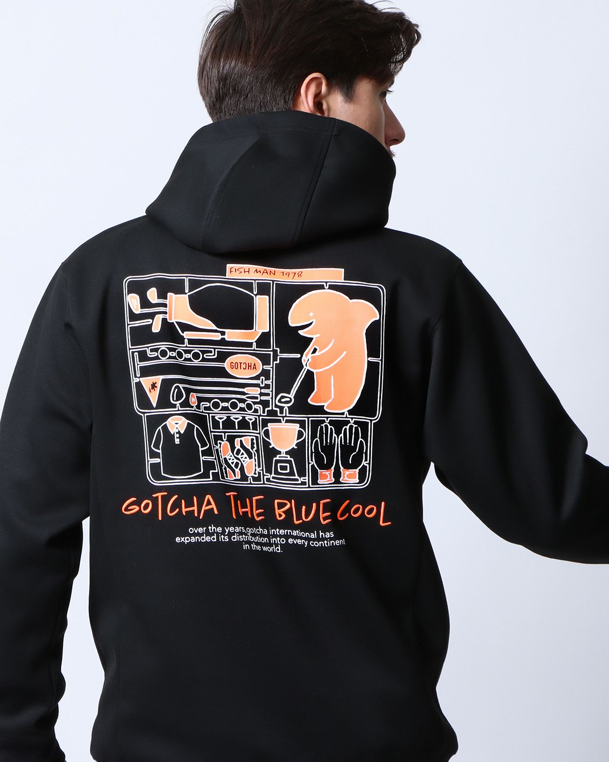 ブラック：180cm/70kg(Lサイズ着用)