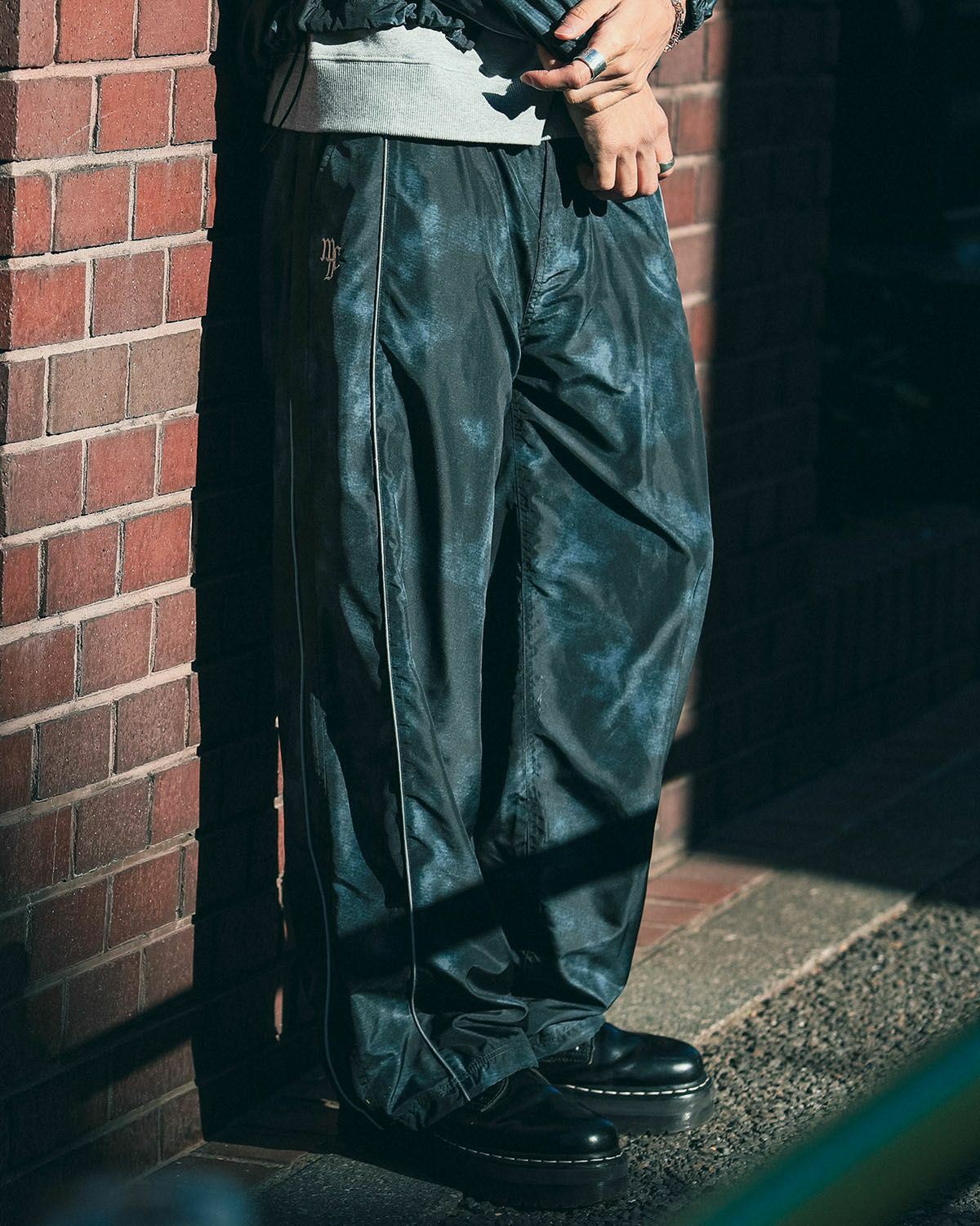 ブラック:183cm(Lサイズ着用)