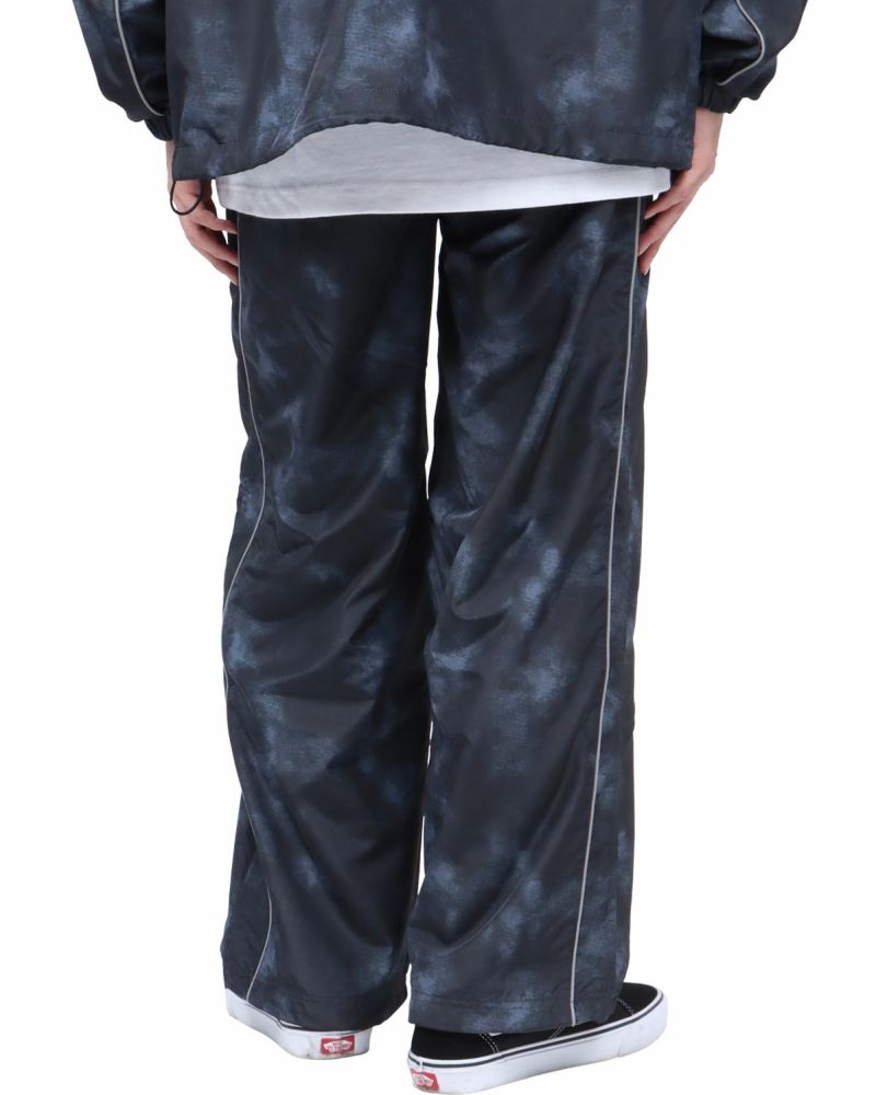 ブラック：173cm63kg(Mサイズ着用)