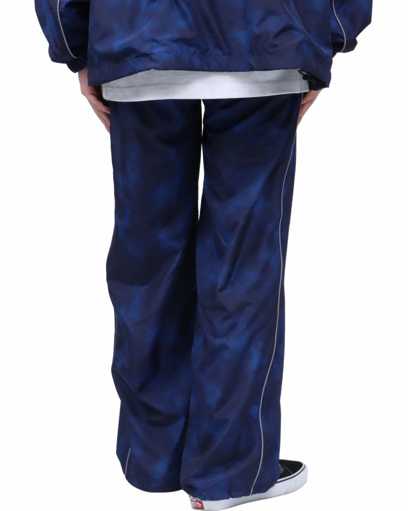 ブルー：173cm63kg(Lサイズ着用)