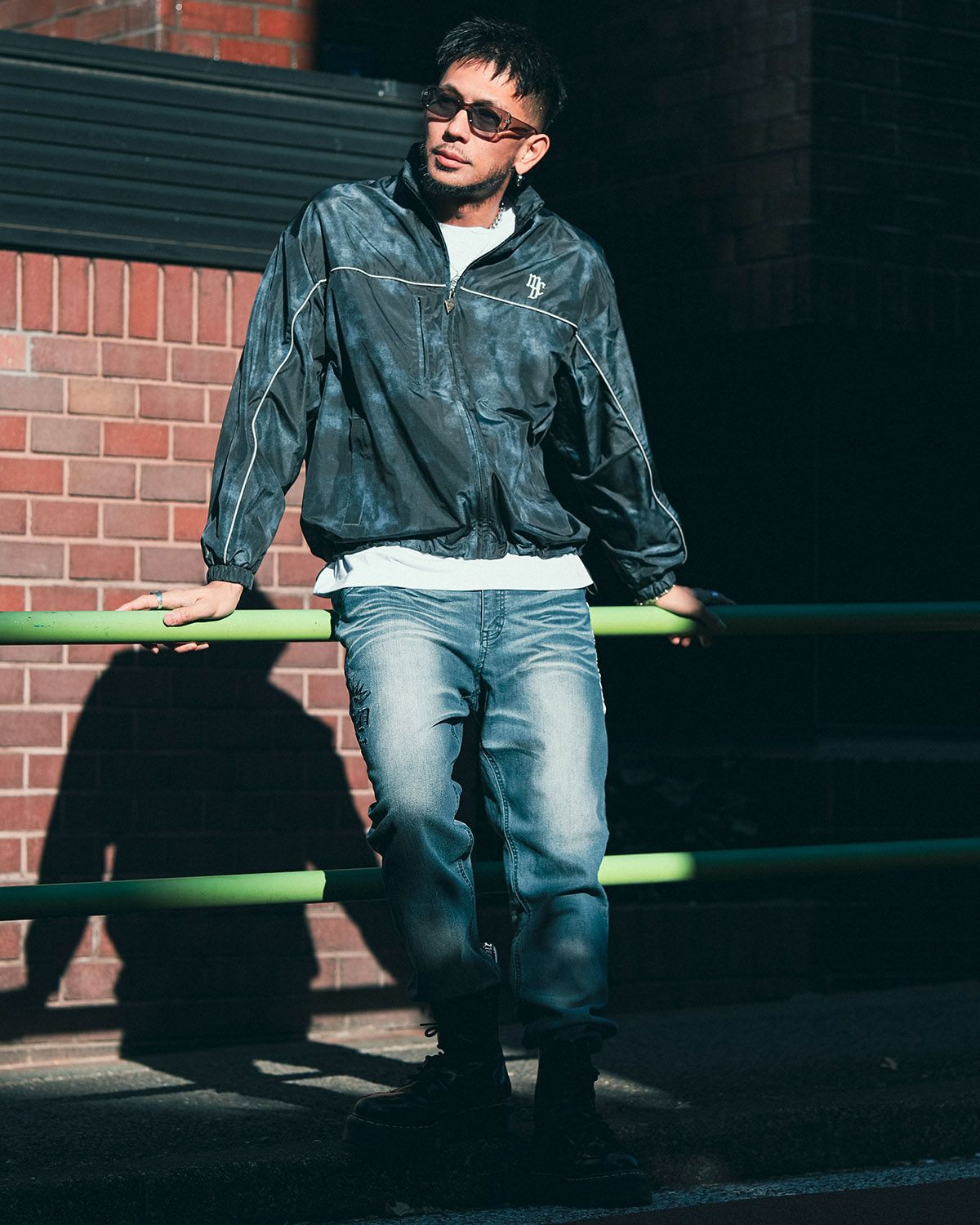 ブラック:183cm(Lサイズ着用)