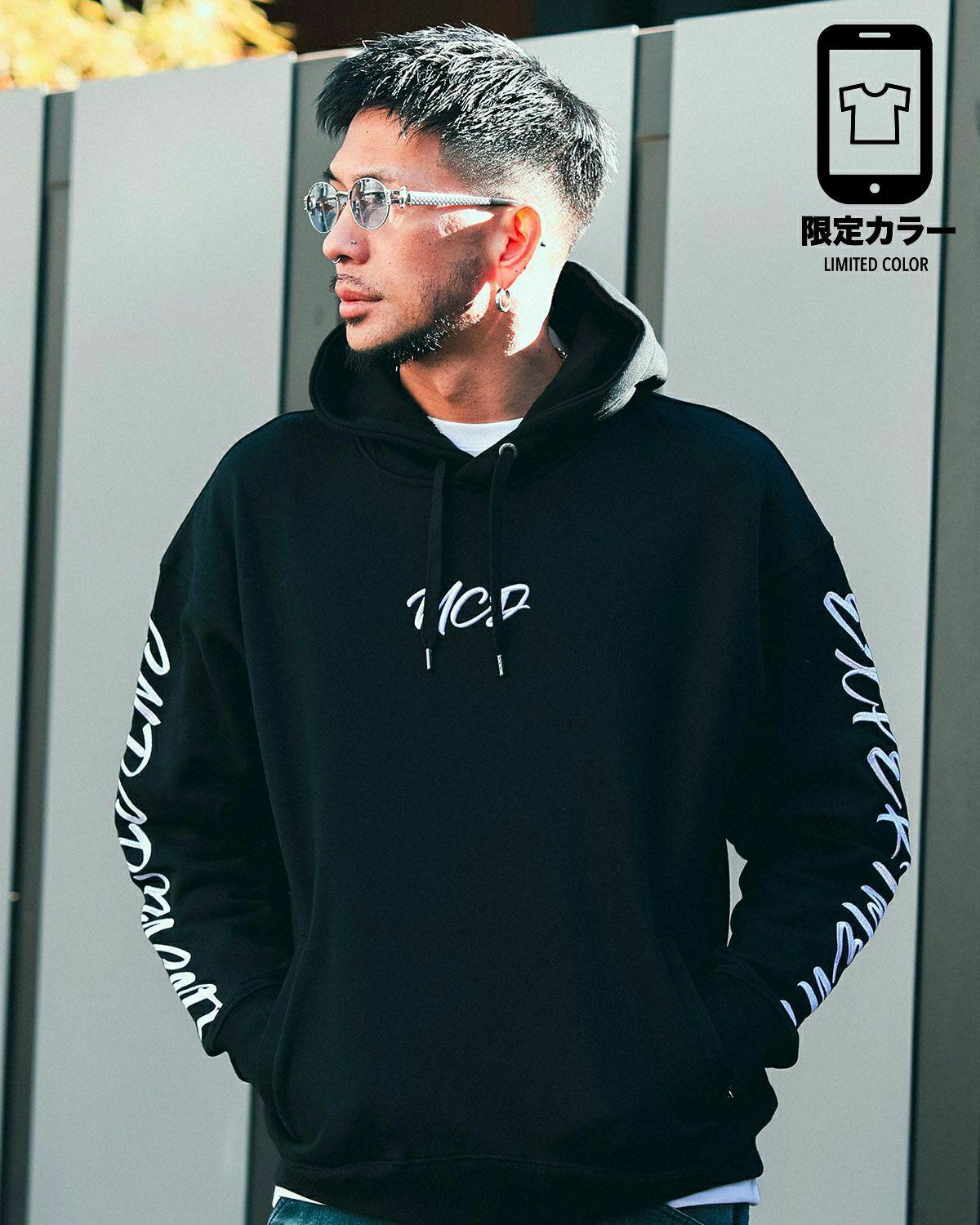 ホワイト:183cm(Lサイズ着用)