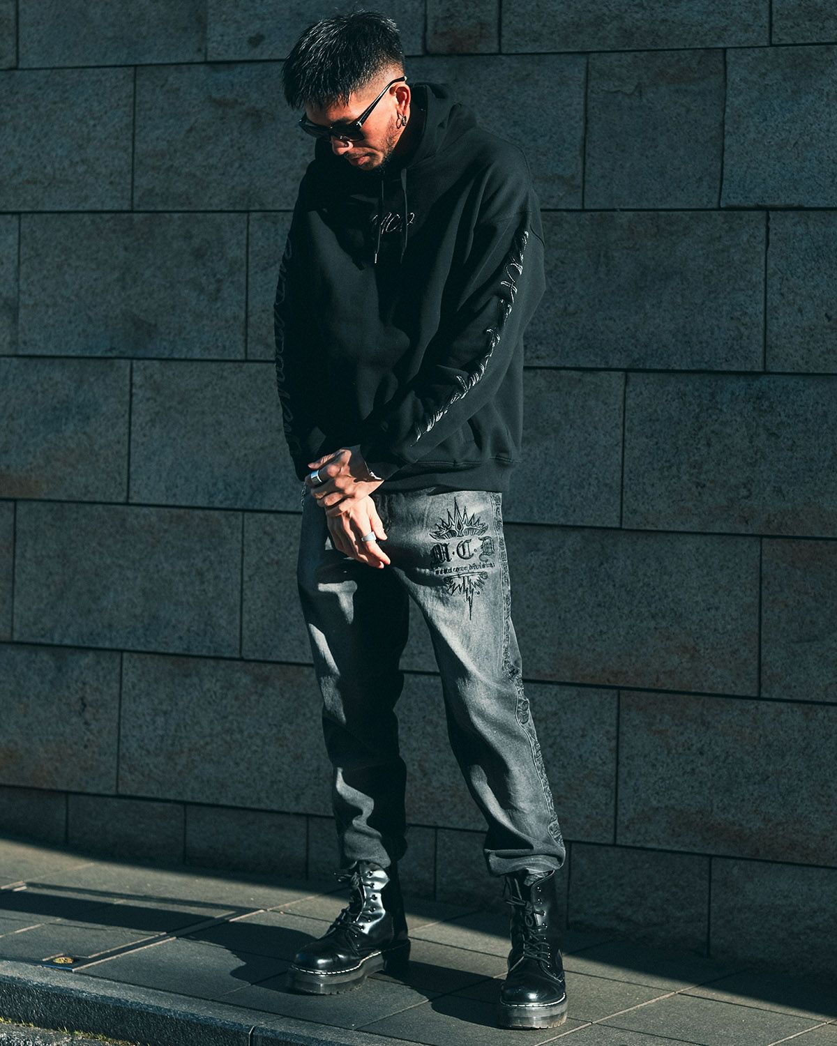 ブラック:183cm(Lサイズ着用)