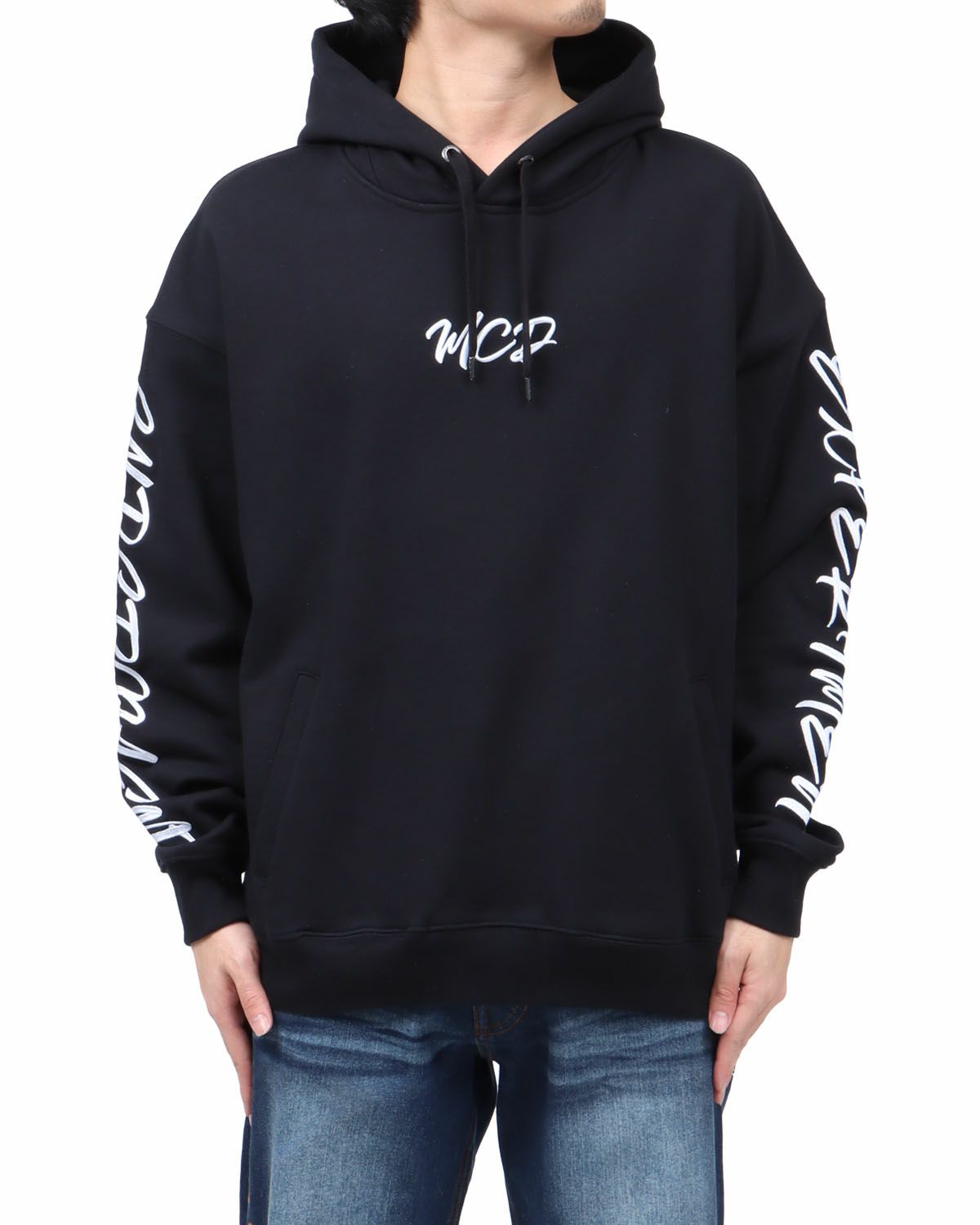 ホワイト：173cm63kg(Lサイズ着用)