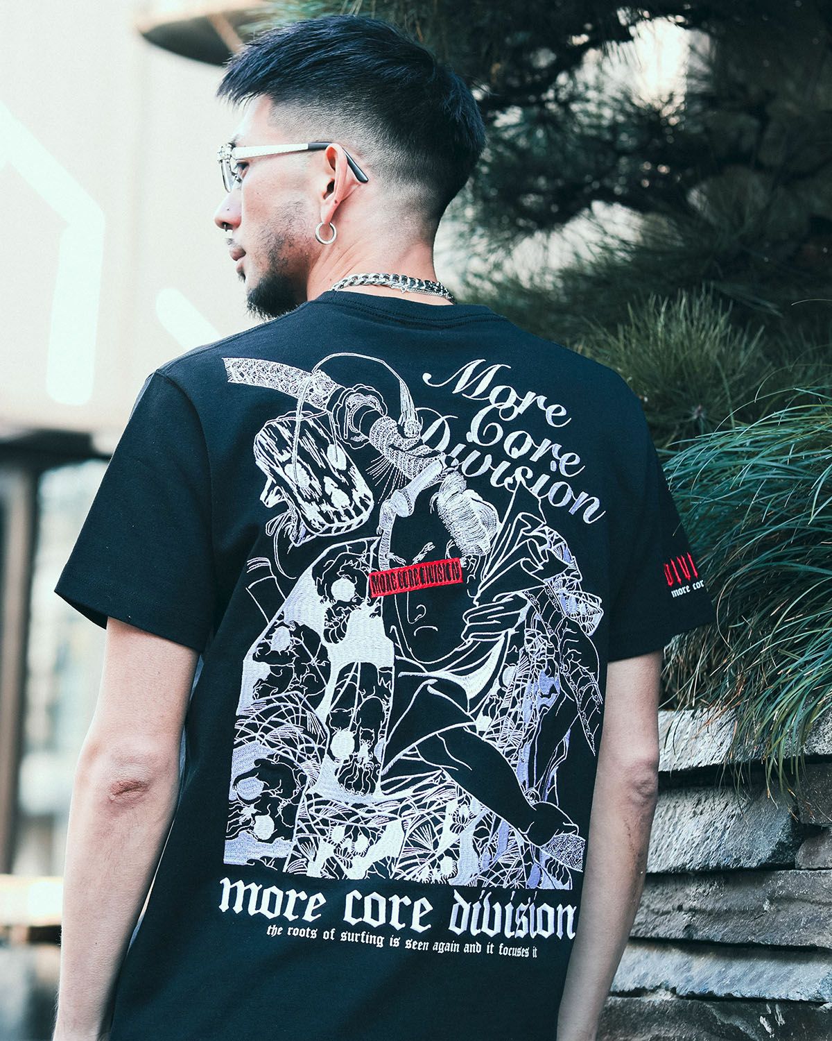 ブラック:183cm(Lサイズ着用)