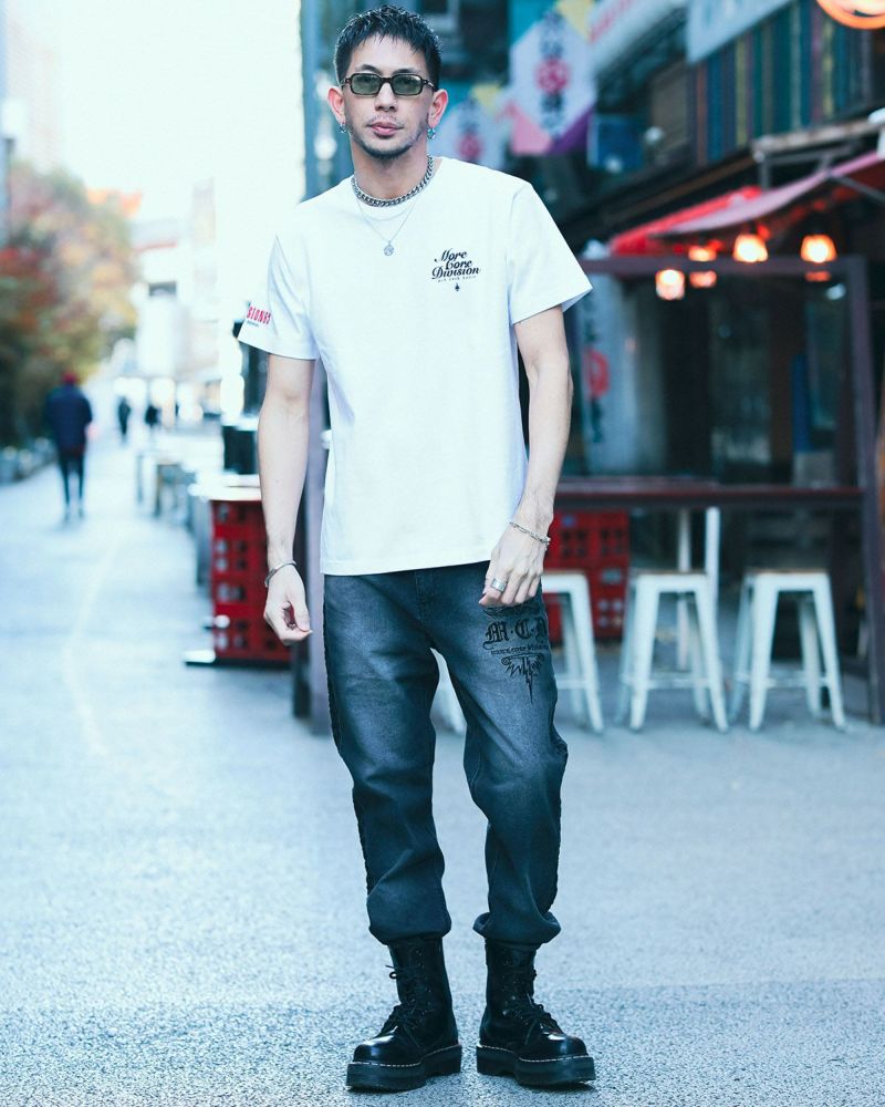 ホワイト:183cm(Lサイズ着用)