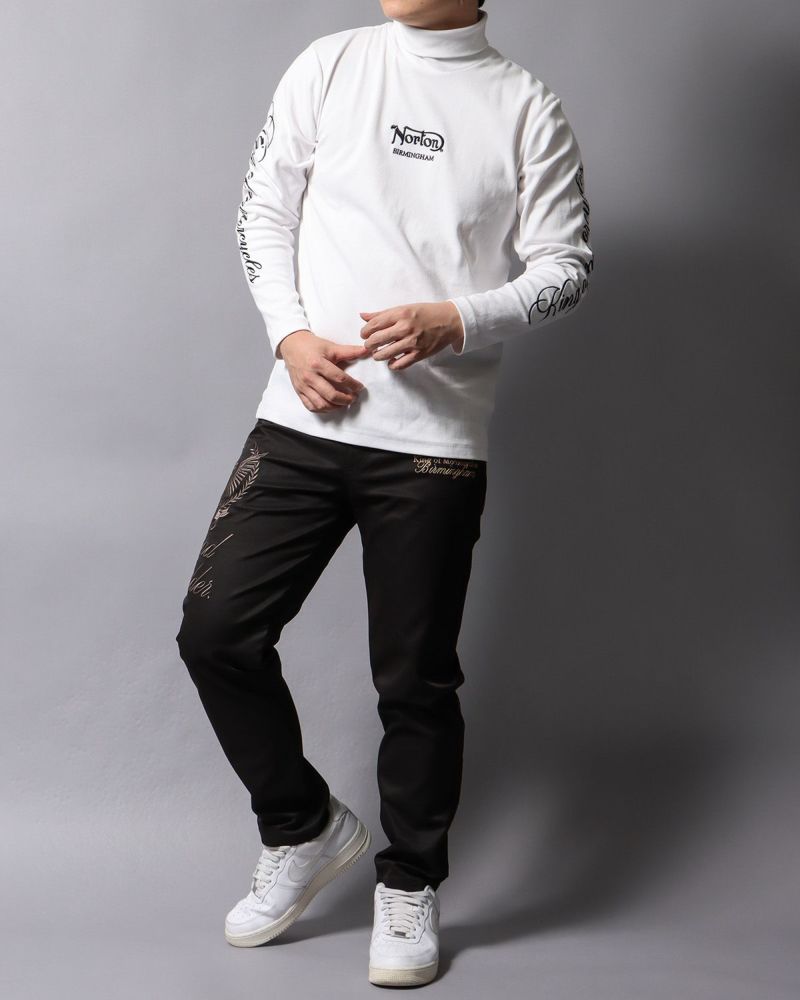 ブラック:178cm/75kg(Lサイズ着用)