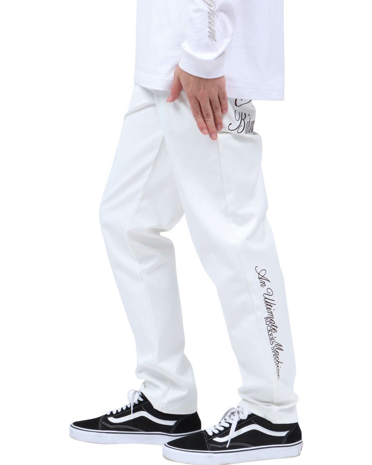 ホワイト：173cm63kg(Lサイズ着用)