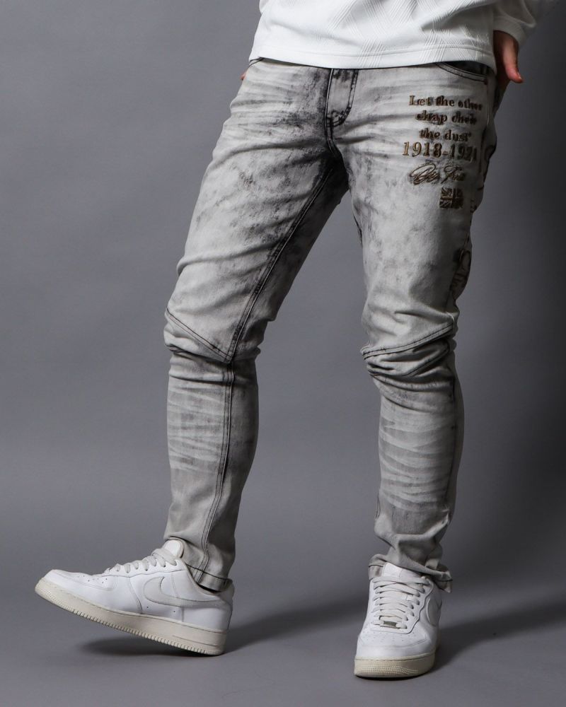 ブラック:178cm/75kg(Mサイズ着用)