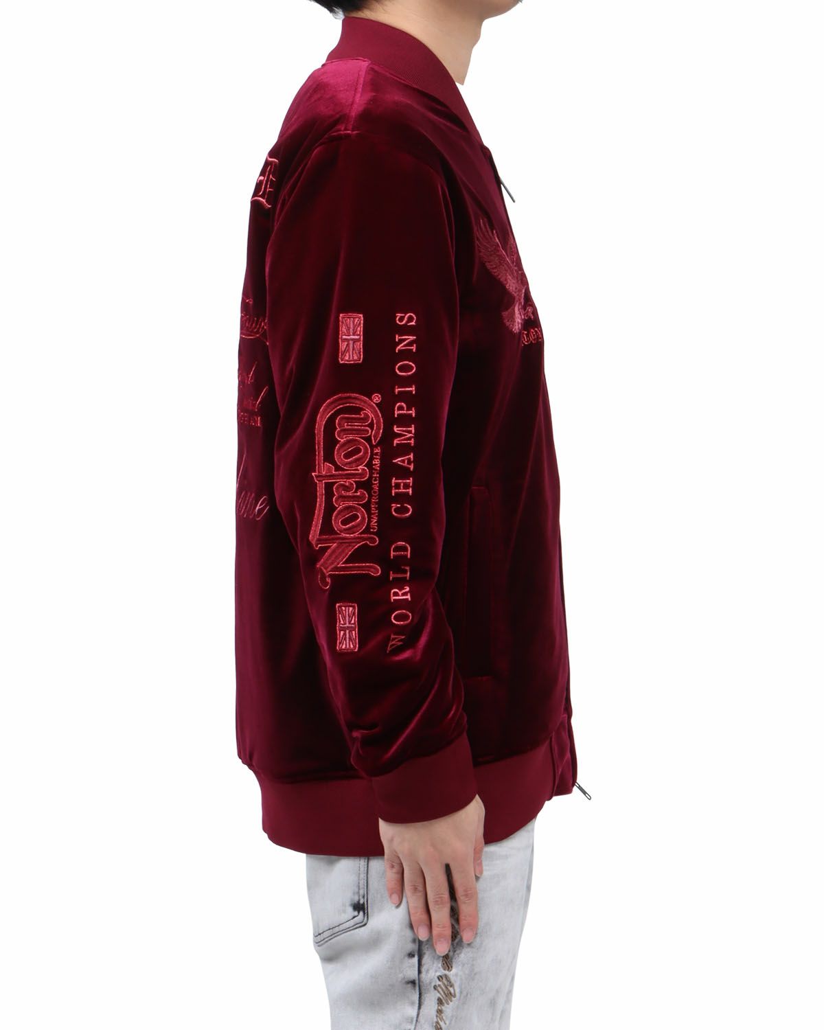 ワイン：173cm63kg(Lサイズ着用)