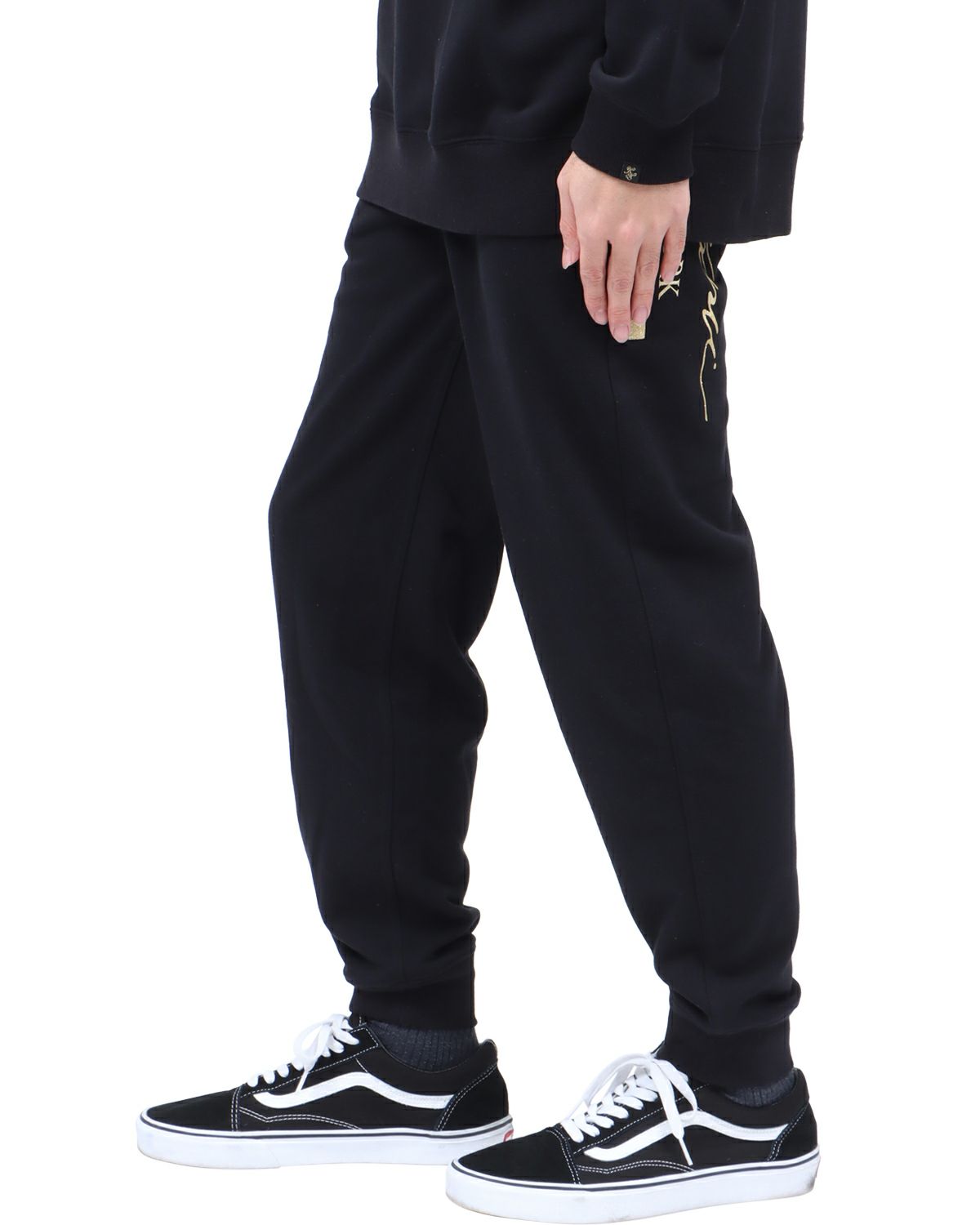 ブラック：173cm63kg(Mサイズ着用)